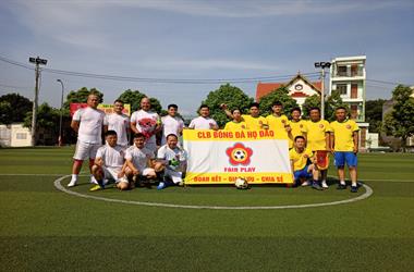 Câu lạc bộ bóng đá Họ Đào Việt Nam